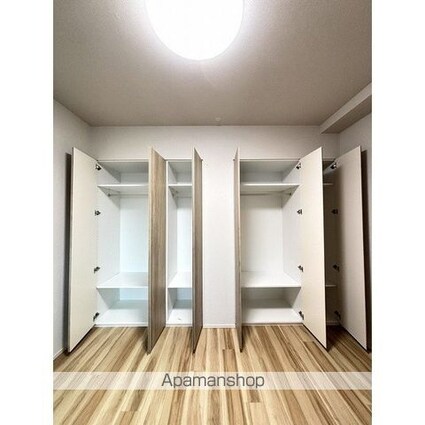 ジオエント上野稲荷町[2LDK/50.36m2]の収納