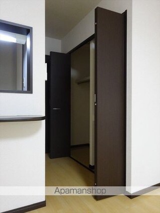 和歌山県和歌山市秋月[1R/31.5m2]の収納