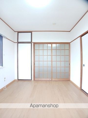 レピュートおんつかIIの内装写真