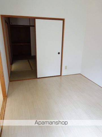 ライラック上本町の内装写真