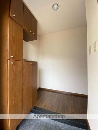 エルフ・フォレスト　[2LDK/57.33m2]の玄関