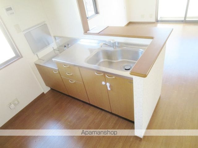 ウィンザーコートA棟の内装写真