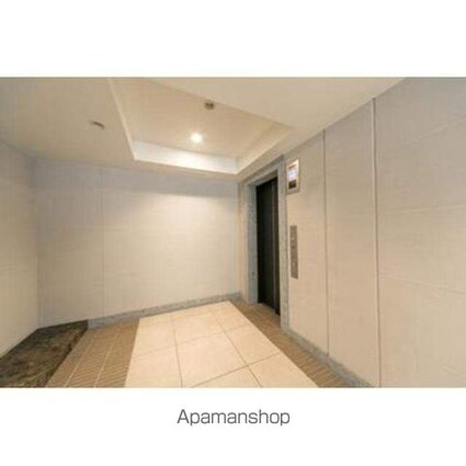 ヴェルデコート西新宿[1LDK/45.15m2]の共用部2