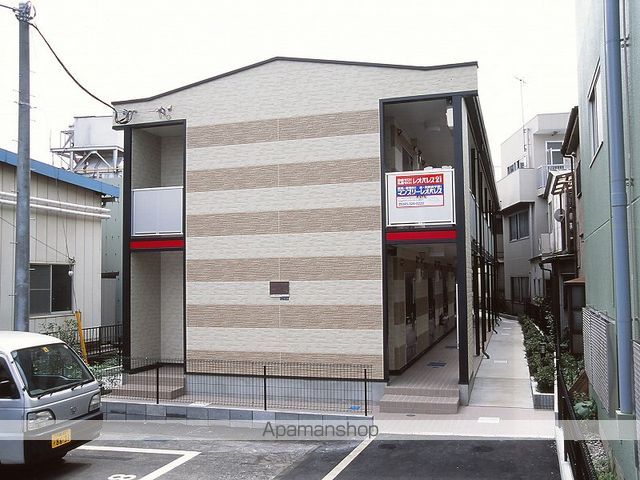 レオパレスシャルマンの外観写真
