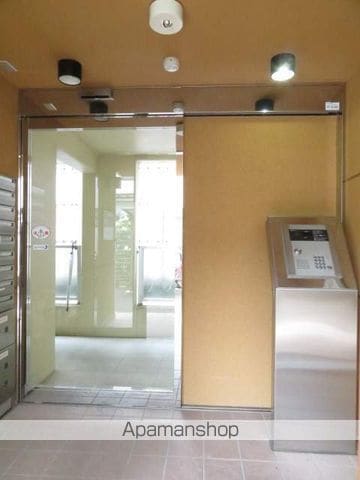 E−JAM長町の玄関写真