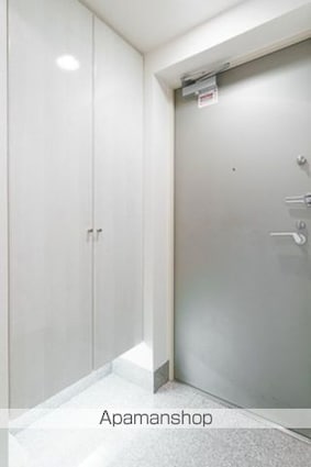 コクヨーレ日本橋[2LDK/53.68m2]の玄関