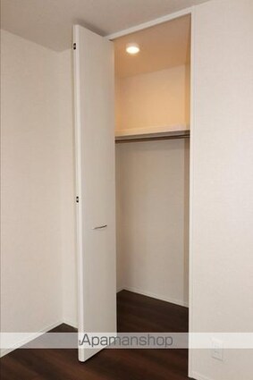 カーサ　ルアル[1LDK/48.38m2]の収納