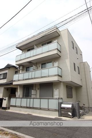 シモンズの外観写真