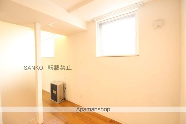 クロノスの内装写真