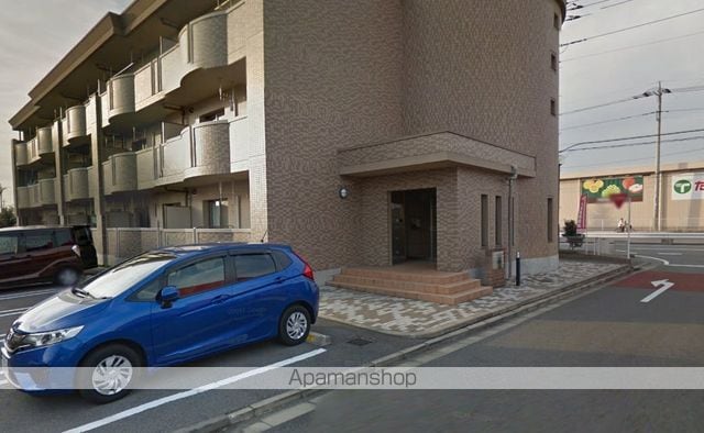 宇都宮芳賀ライト線 ゆいの杜中央駅 徒歩3分 3階建 築19年の玄関写真