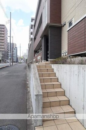 カーサグラナーテ[1R/30.62m2]の外観5