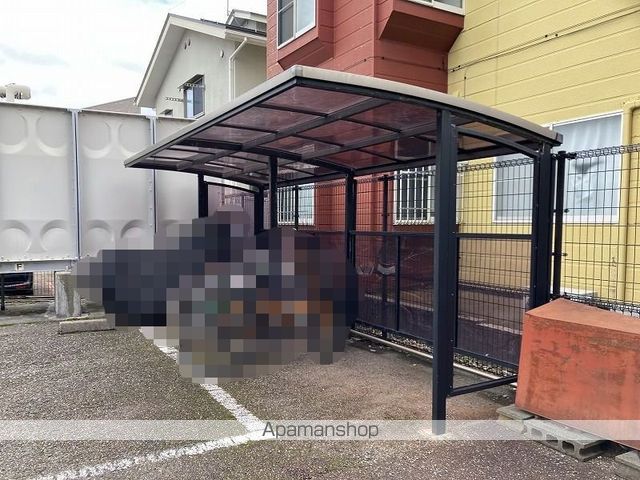 ラ・リヴィエールの外観写真