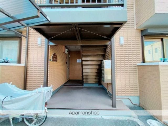 シティーコートよしみA棟の玄関写真