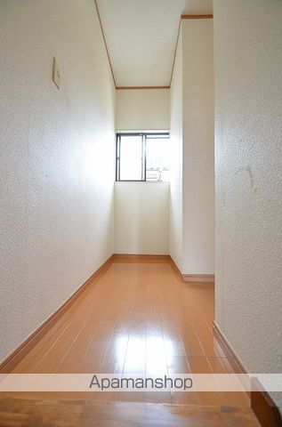 榎本ハイツIIの内装写真