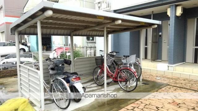 馬車道館の玄関写真