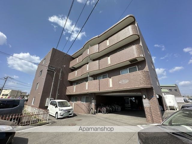 クレステージ田家の外観写真