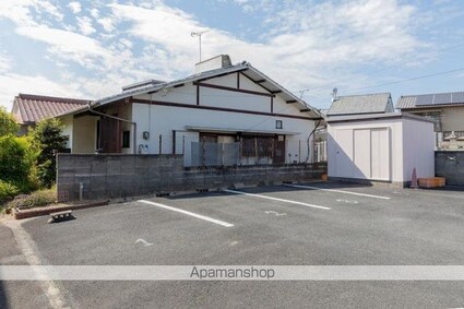 ステーションハイツ太田[1K/26m2]の駐車場