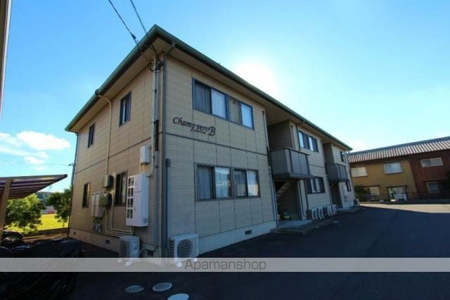 シャンベールA・B棟の外観写真