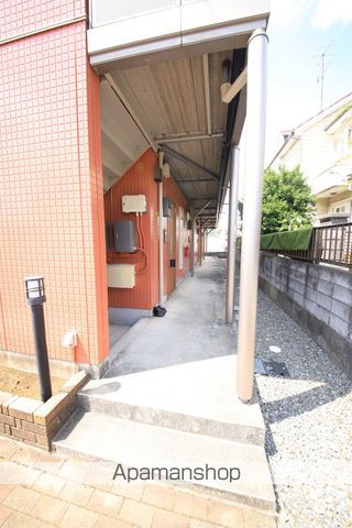 ディアコートの玄関写真