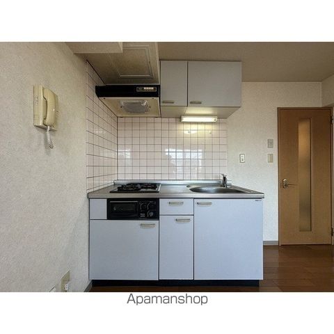 グローバル川沿の内装写真