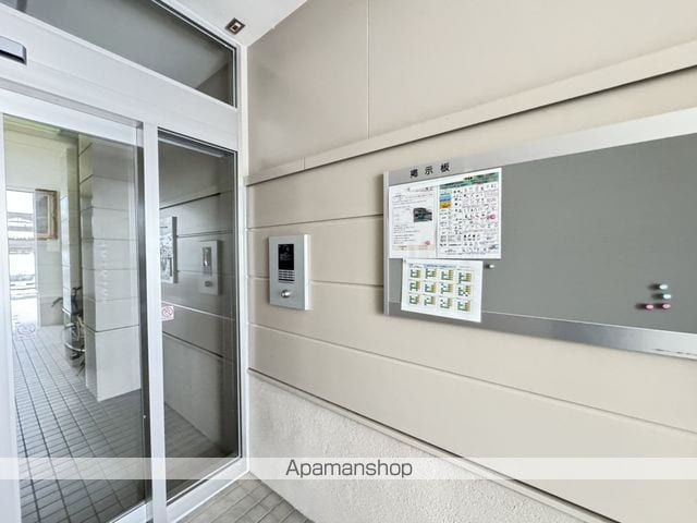 グリーンパークの玄関写真