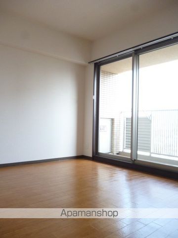 アーバンフラッツ西中島の内装写真