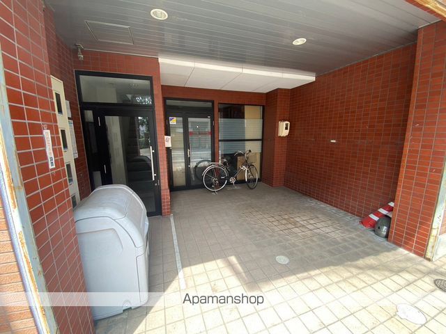 しまなみ第3ビルの玄関写真