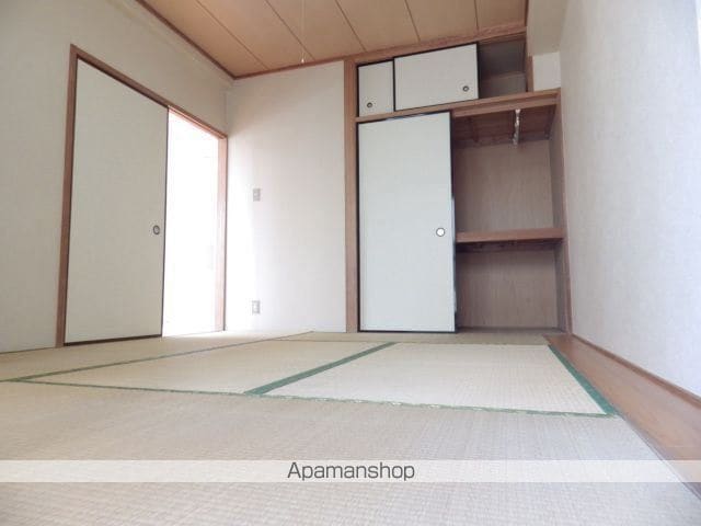 ドミノ上小マンションの内装写真