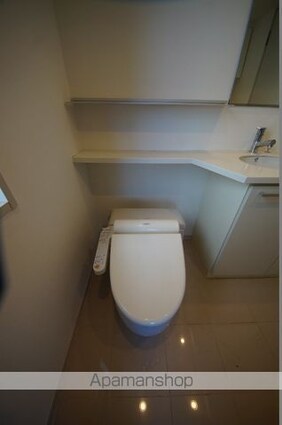 プライムアーバン四谷外苑東[1R/36.09m2]のトイレ