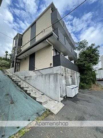 フェリオ本厚木の玄関写真