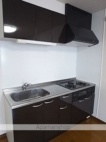 アンプルール リーブル ゴールドクレストの内装写真