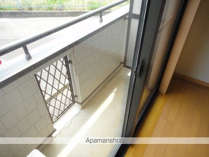 メゾン新巻[2DK/44.71m2]のバルコニー