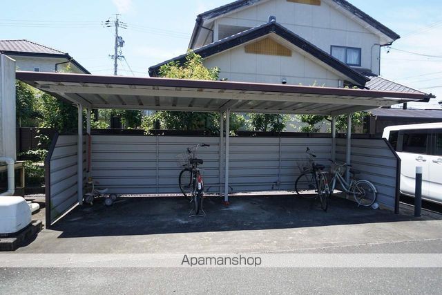 グランドクルーの外観写真