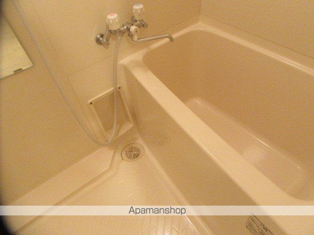 EーONEの内装写真