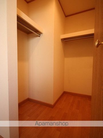 ヴィラージュ刀根山IIIの内装写真