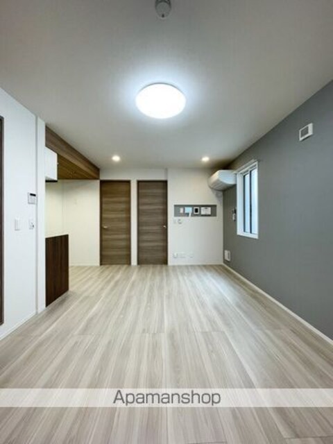 東京都中野区松が丘２丁目[3LDK/74.45m2]のリビング・居間