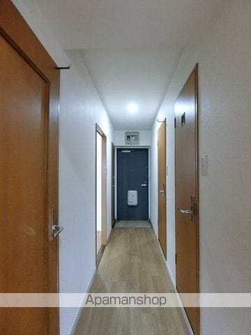 アトモビルの内装写真