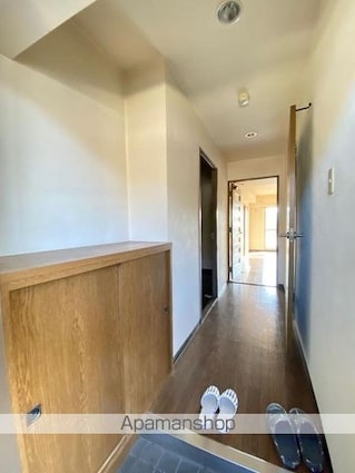 グローバル高松[2LDK/54m2]の玄関