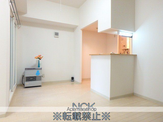 クレエル大通の内装写真