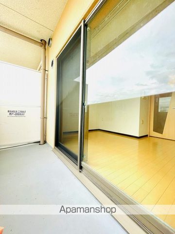 プラ・ディオ森小路セレニテの内装写真