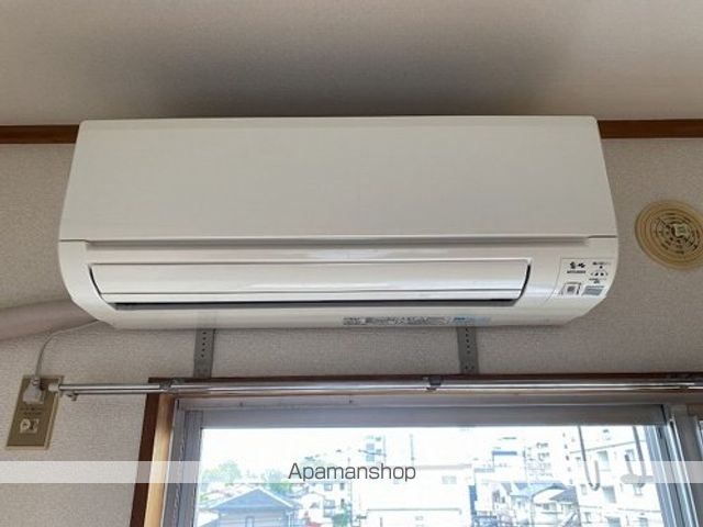 メッシーナ月出の内装写真