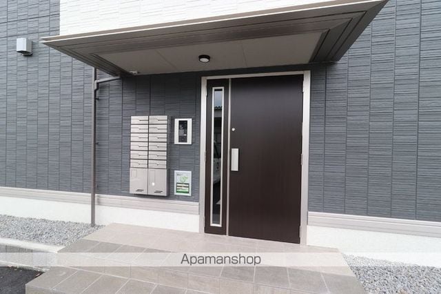D-ROOM花高松の玄関写真