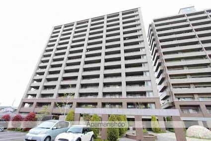 サーパス太田中央公園二番館[4LDK/89.1m2]の外観1