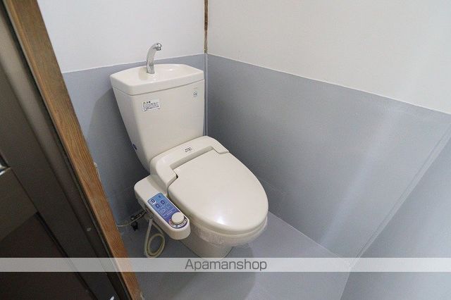 上田住宅 平屋建の内装写真
