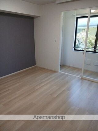 ロミック江良[1K/33.2m2]のリビング・居間