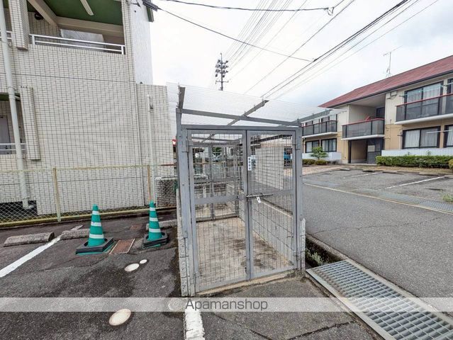 リカ上安のその他写真