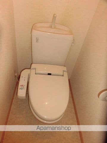 ルミエール三松 B棟の内装写真
