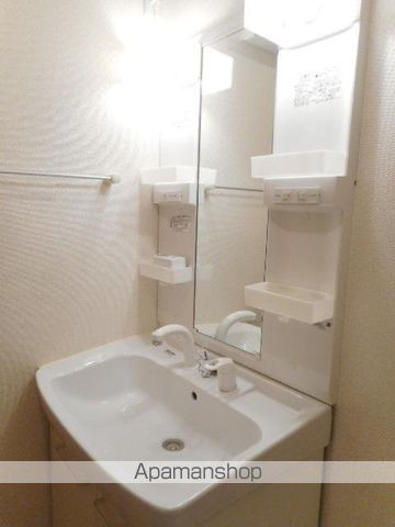 グランソレイユ楠葉の内装写真
