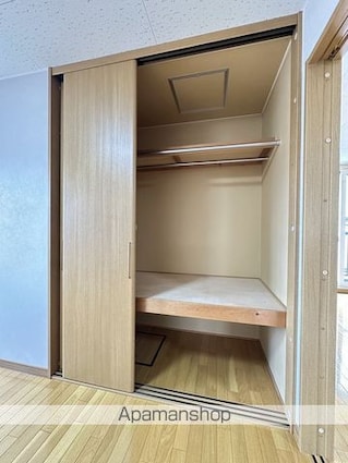 ピュアローズ　Ｄ館[2LDK/60.36m2]の収納