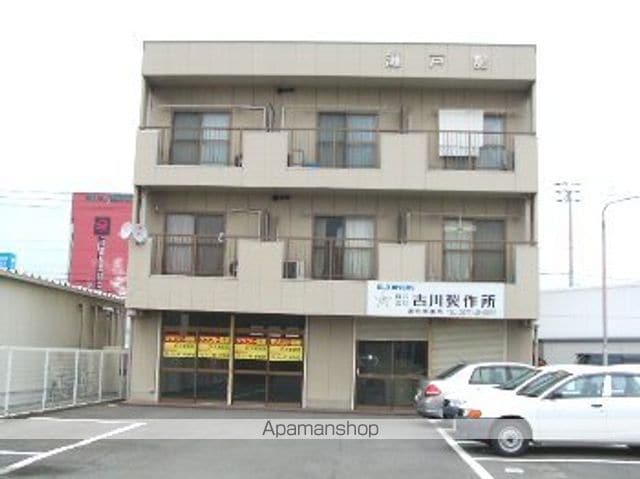 予讃線 坂出駅 徒歩26分 3階建 築34年の玄関写真